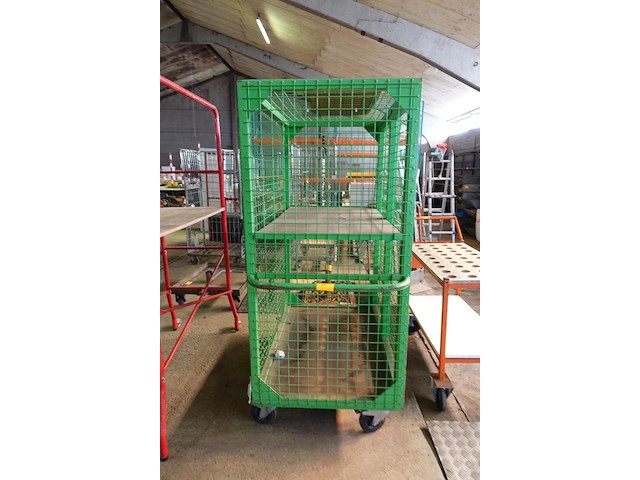 Draadkooi met 2 deuren op wielen l. 1,24 x h. 1,80 x b. 0,80 m - afbeelding 1 van  5