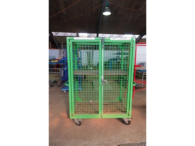 Draadkooi met 2 deuren op wielen l. 1,24 x h. 1,80 x b. 0,80 m - afbeelding 2 van  5
