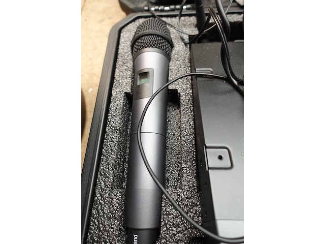 Draadloze headset + microfoonset - afbeelding 5 van  7