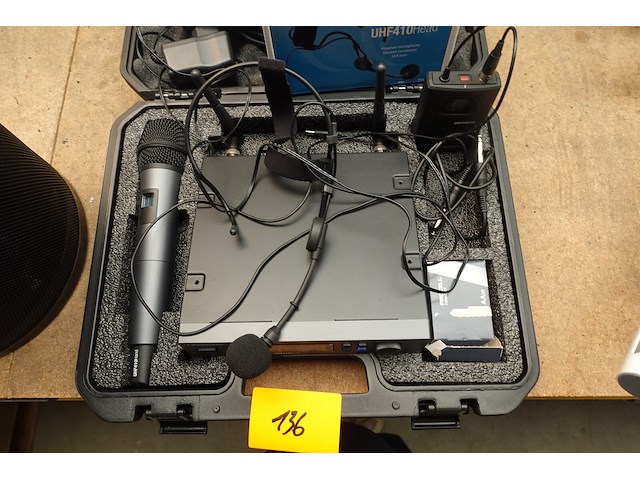 Draadloze headset + microfoonset - afbeelding 7 van  7