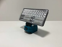 Draadloze led werk- bouwlamp - geschikt voor makita 18v accu’s - 1200lm - afbeelding 3 van  10