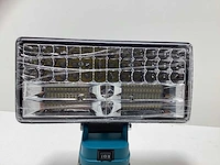 Draadloze led werk- bouwlamp - geschikt voor makita 18v accu’s - 1200lm - afbeelding 9 van  10