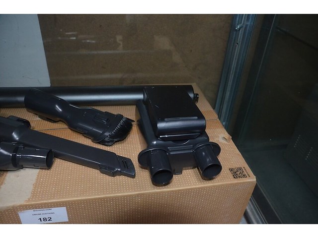 Draadloze steelstofzuiger samsung vs20c8524tb met toebehoren (b430) - afbeelding 5 van  7