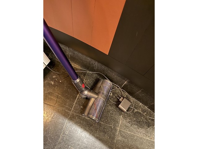 Draadloze stofzuiger dyson - afbeelding 3 van  5