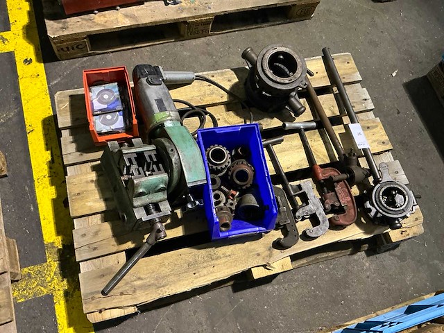 Draadsnijmachine - afbeelding 2 van  5