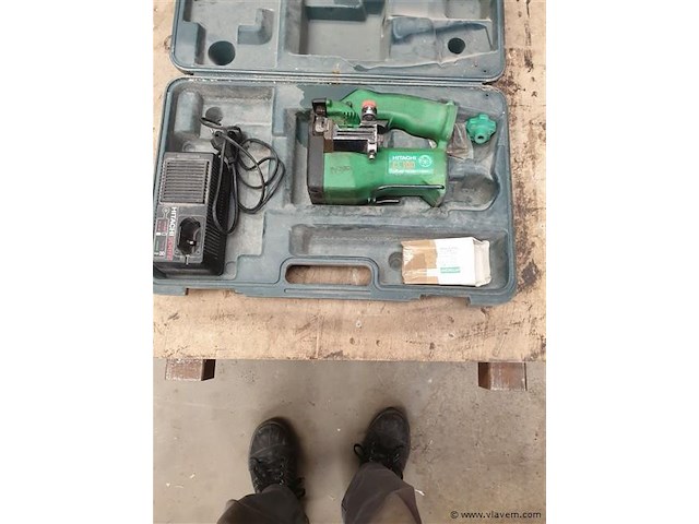 Draadstangknipper hitachi - afbeelding 1 van  1