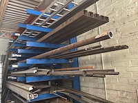 Draagarmstelling enkelvoudig met inhoud - afbeelding 3 van  4