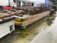 Draagarmstelling met inhoud grote partij isolatiepanelen - afbeelding 8 van  8