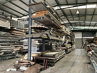 Draagarmstelling met inhoud grote partij isolatiepanelen - afbeelding 5 van  11