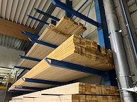 Draagarmstelling met inhoud houtvoorraad - afbeelding 4 van  4