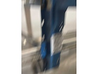 Draagarmstelling met inhoud - afbeelding 3 van  5