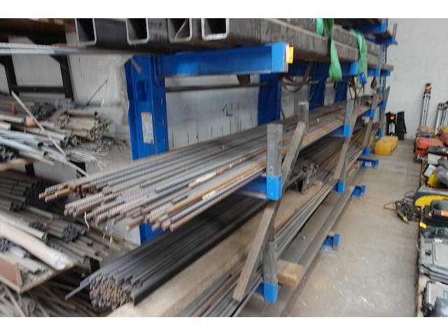 Draagarmstelling ohra met inhoud - afbeelding 10 van  14