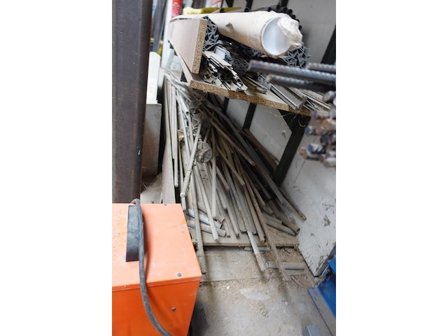 Draagarmstelling ohra met inhoud - afbeelding 12 van  14