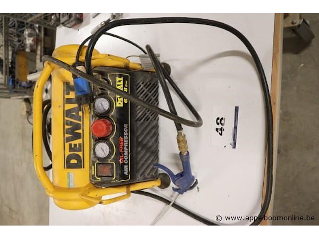 Draagbare 6l compressor dewalt dpcgmrc-qs - afbeelding 1 van  3