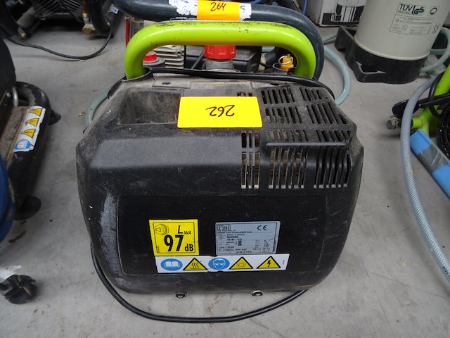 Draagbare compressor aerfast - afbeelding 4 van  5