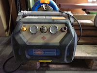 Draagbare compressor airpress - afbeelding 1 van  4