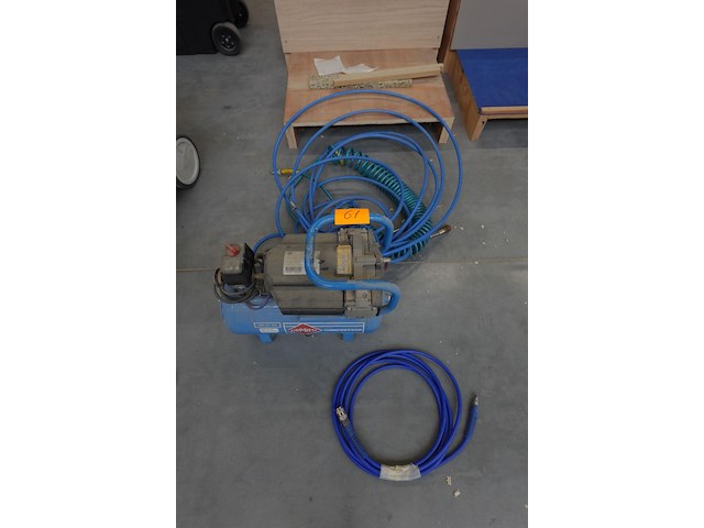 Draagbare compressor airpress - afbeelding 1 van  6