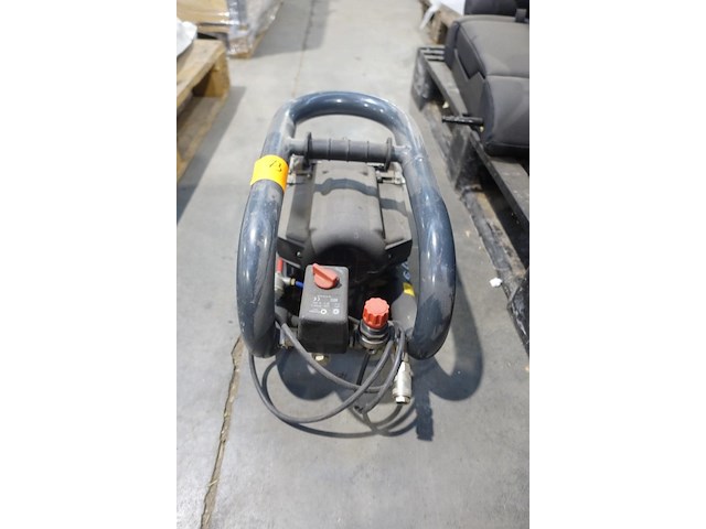 Draagbare compressor contimac - afbeelding 1 van  3