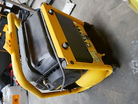 Draagbare compressor dewalt - afbeelding 3 van  4