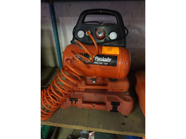 Draagbare compressor paslode + 2x pneumatische nagelschieter - afbeelding 1 van  8