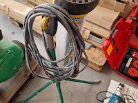 Draagbare compressor powerplus - afbeelding 4 van  4