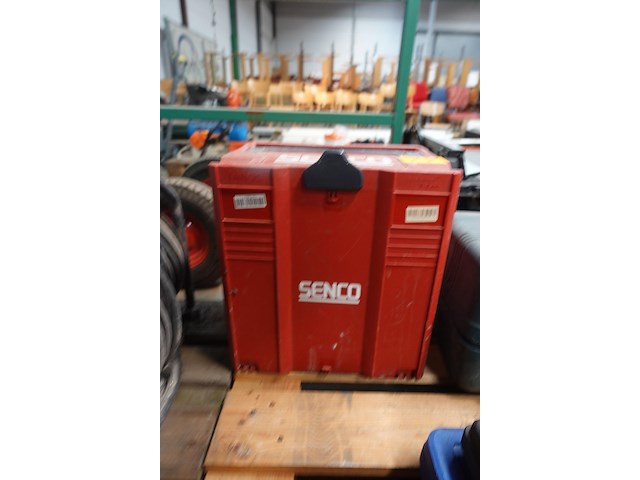 Draagbare compressor senco - afbeelding 1 van  4