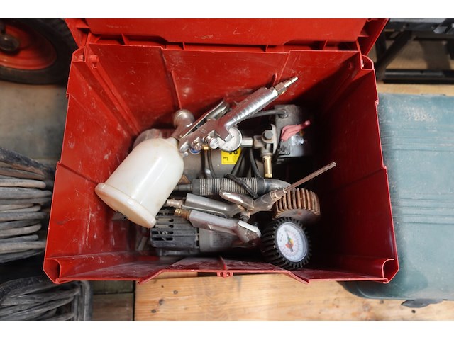 Draagbare compressor senco - afbeelding 2 van  4