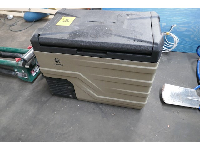 Draagbare compressorkoelbox/vriezer peme - afbeelding 1 van  4
