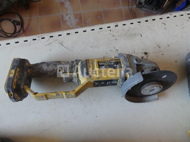 Draagbare elektrische gereedschappen op 18 v stanley-batterijen - afbeelding 6 van  13