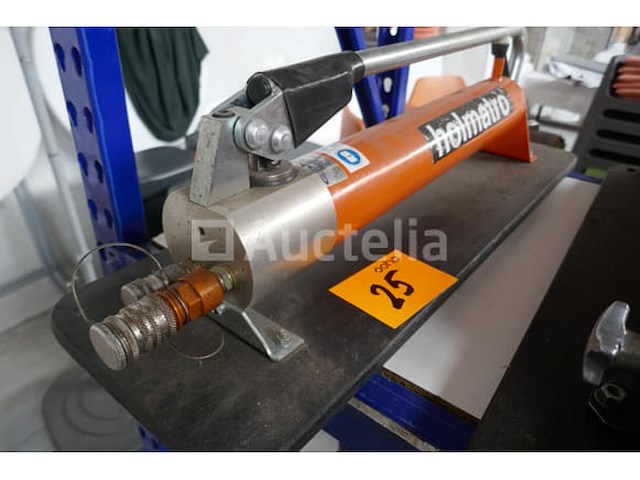 Draagbare hydraulische handpomp holmatro - afbeelding 1 van  4