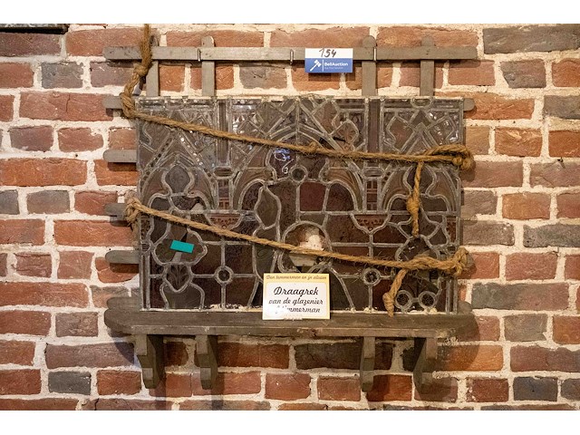 Draagrek met brandglas - afbeelding 1 van  1