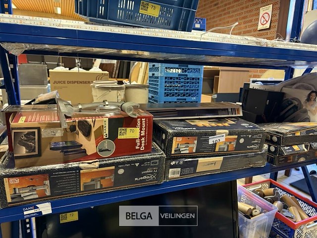 Draagsystemen voor schermen en multimedia - afbeelding 1 van  3