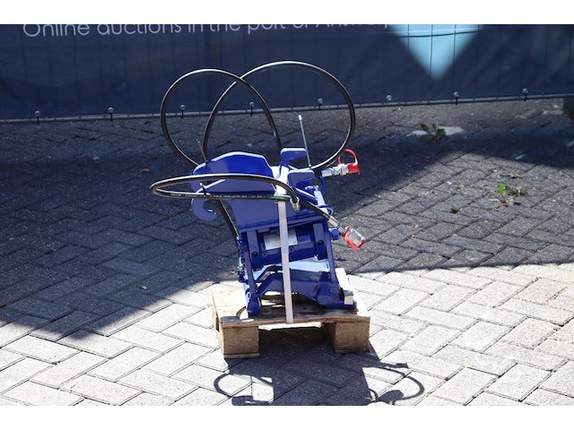 Draaiadapter cw05 hydraulische snelwissel häner htm1.3 2026 nieuw - afbeelding 1 van  1