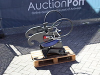 Draaiadapter cw10 met hydraulische snelwissel granit 2025 - afbeelding 1 van  1