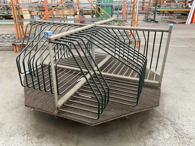 Draaibaar opslagrek (2x) - afbeelding 1 van  1