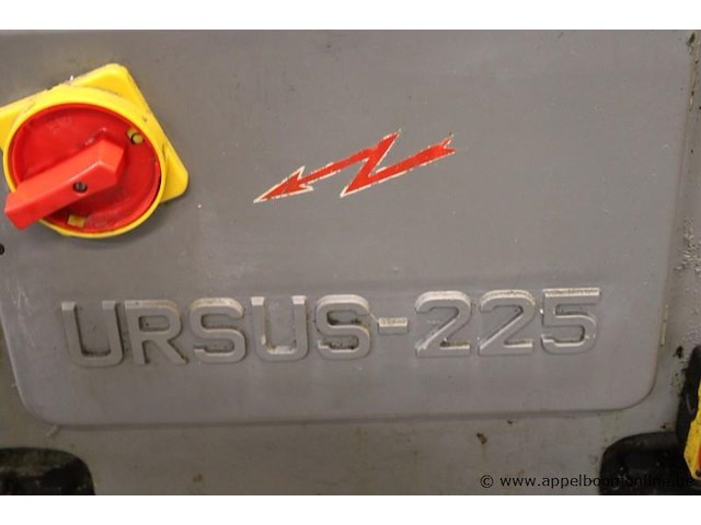 Draaibank, cmt ursus-225, serienummer cmt 8329, met sony magnescale lm10 digitale uitlezing, werking niet gekend - afbeelding 6 van  6