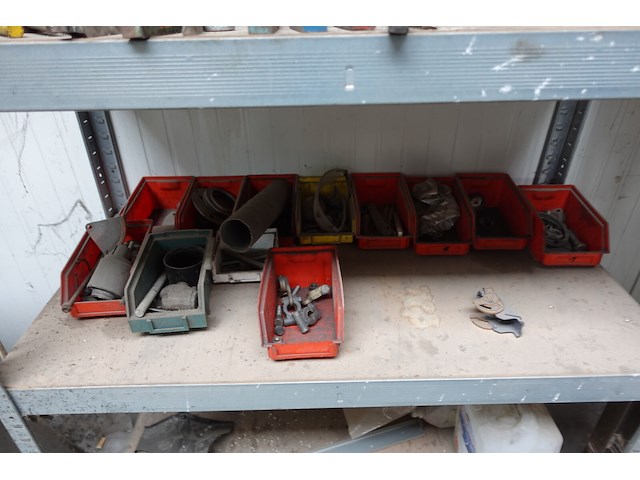 Draaibank st henri - afbeelding 8 van  9