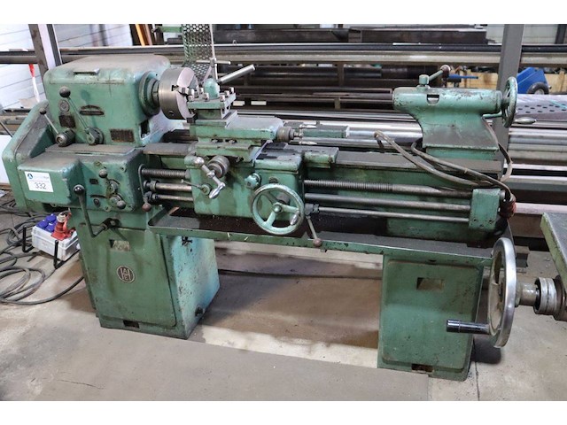 Draaibank - afbeelding 1 van  1