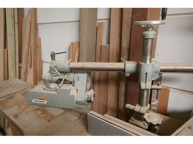 Draaibare freesmachine univer - afbeelding 3 van  6