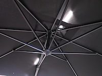 Draaibare parasol + verrijdbare voet - afbeelding 4 van  7