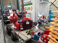 Draaimolen op aanhangwagen - afbeelding 5 van  12