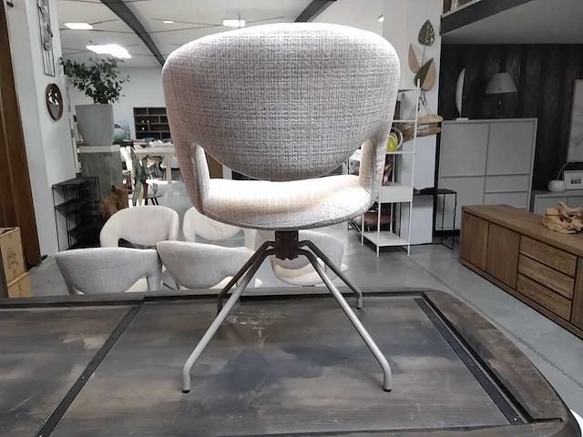Draaistoel beige (4x) - afbeelding 4 van  4