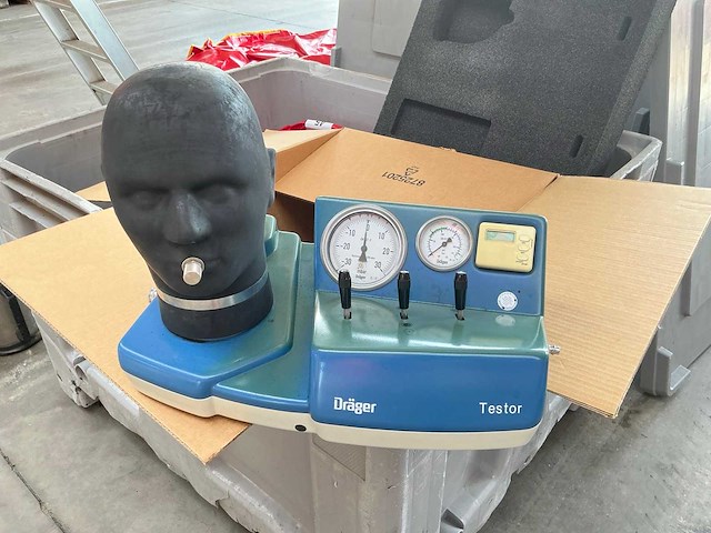 Dräger ag02660 testapparaat voor adembescherminsmiddelen - afbeelding 1 van  7