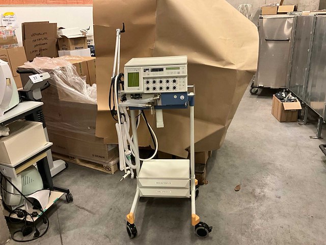 Dräger evita beademingstoestel - afbeelding 1 van  10