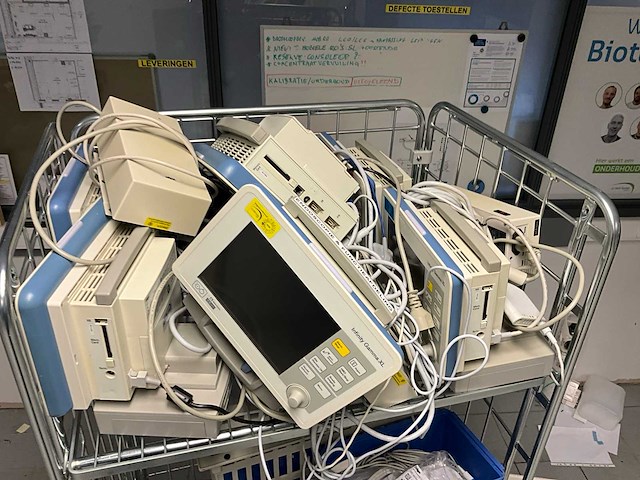 Dräger monitors (9x) - afbeelding 5 van  17