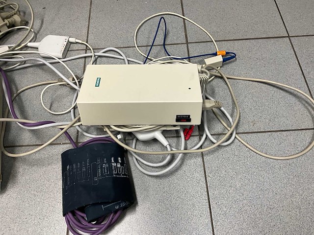 Dräger monitors (9x) - afbeelding 17 van  17