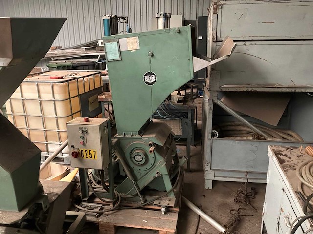 Dreher granulator (2x) - afbeelding 2 van  2