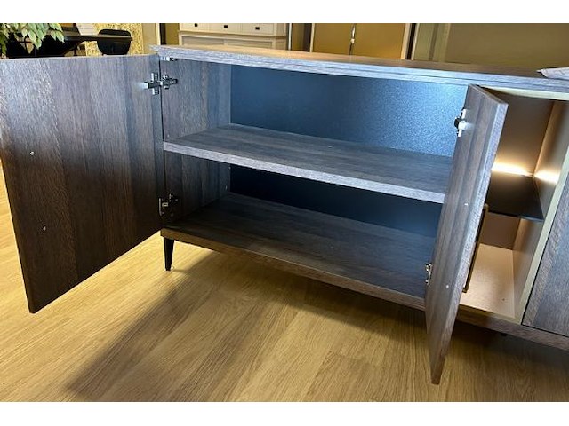 Dressoir, barkast, tafel - afbeelding 24 van  25