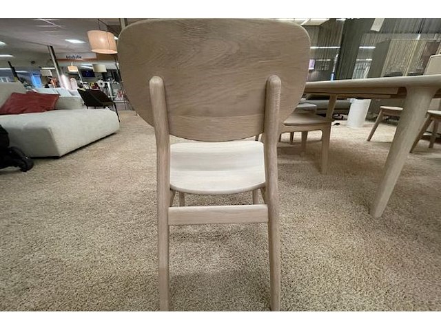 Dressoir, barkast, verbreedtafel, 6 stoelen - afbeelding 2 van  26