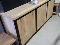 Dressoir in teak met metalen frame zwart - afbeelding 3 van  4